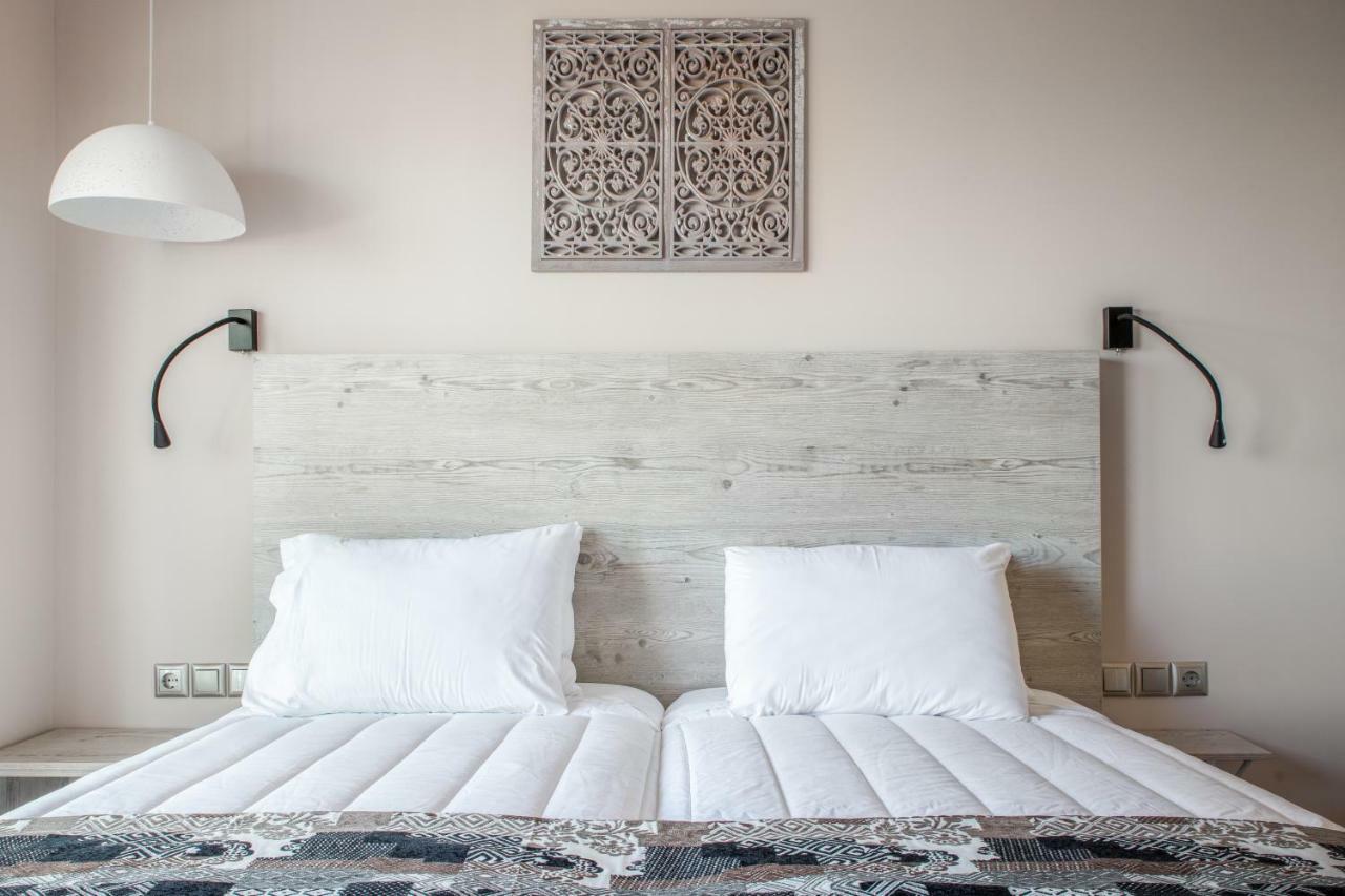 Royalty Suites Loft Nikíti Kültér fotó